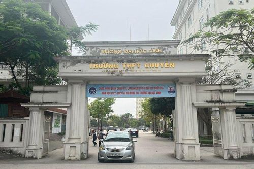 Xôn xao nữ sinh lớp 10 ở Nghệ An treo cổ tự tử nghi do bị bạo lực học đường