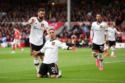 Khép lại vòng 31, Man Utd trở lại Top 3