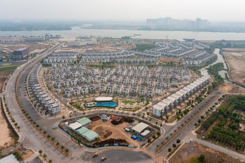 Nhà phố, biệt thự Aqua City giảm giá mạnh vẫn vắng khách