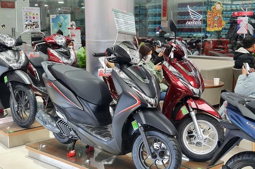 Thị trường xe máy Việt Nam tồn kho lớn