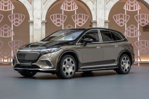 SUV điện hạng sang Mercedes-Maybach EQS 680 SUV ra mắt