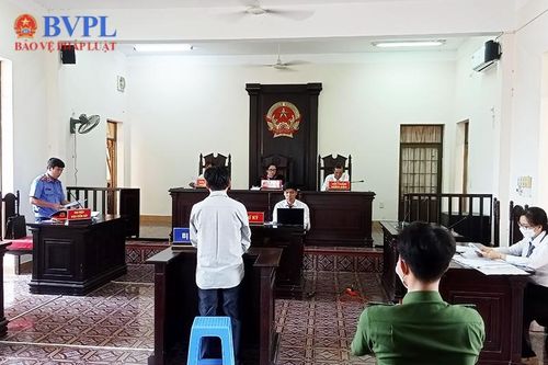 VKSND huyện Tiểu Cần rút kinh nghiệm cho Kiểm sát viên qua phiên tòa hình sự