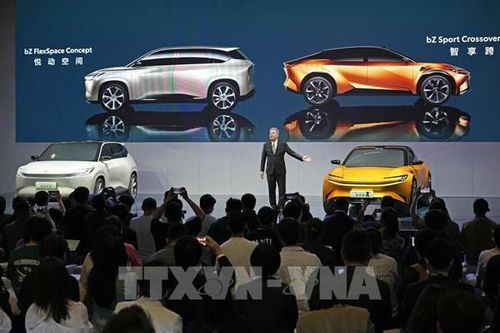Khai mạc Triển lãm Công nghiệp Ô tô quốc tế tại Thượng Hải (Trung Quốc)