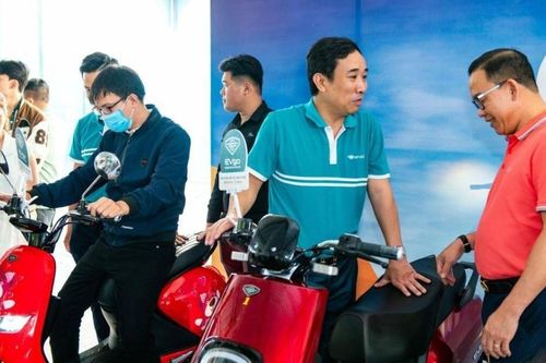 Sơn Hà kỳ vọng lớn vào xe máy điện EVGO