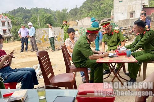 Bảo vệ thi công đường Cao Lộc – Ba Sơn: Tạm giữ đối tượng gây thương tích đối với cán bộ khi thi hành công vụ