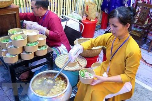 Festival Nghề truyền thống Huế 2023: Tôn vinh nghề bún