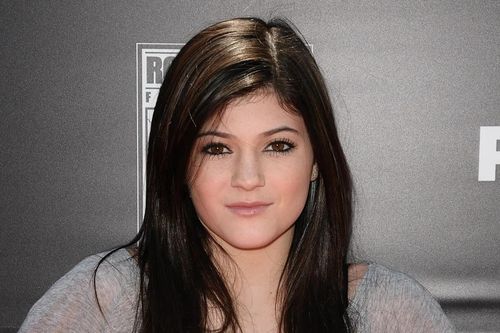 Kylie Jenner bị chỉ trích nói dối