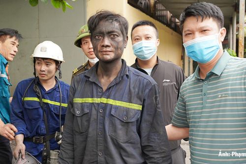 TKV khen thưởng lực lượng cứu hộ trong sự cố tụt lở lò Than Vàng Danh