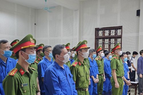 Xét xử cựu Chủ tịch UBND TP Hạ Long Phạm Hồng Hà