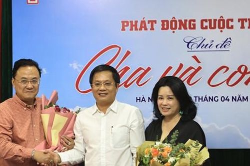 Phát động cuộc thi viết 'Cha và con gái'