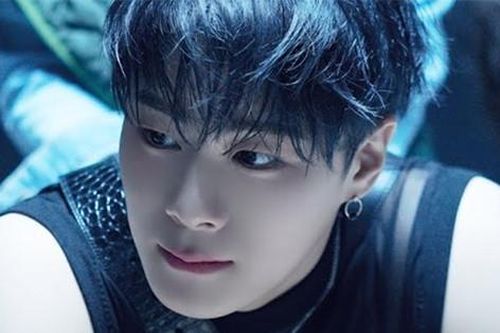 Ca sĩ Moonbin qua đời ở tuổi 25, cảnh sát nghi tự tử