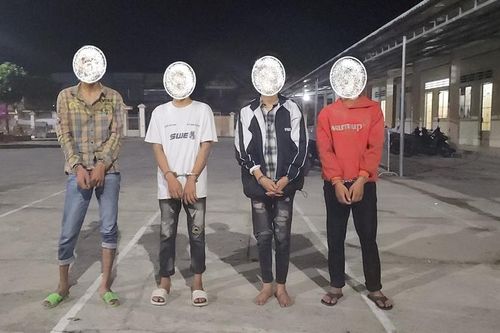 Trưởng Công an huyện trực tiếp truy hành tung, bắt băng cướp nhí nguy hiểm