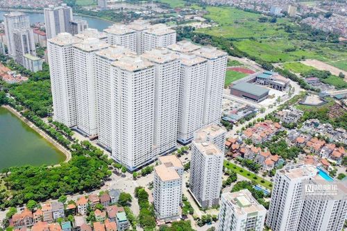 Người mua BĐS chờ thị trường 'tạo đáy', mất niềm tin vào chủ đầu tư