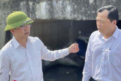Đà Nẵng: Phải khắc phục nước thải đổ ra biển để phục vụ dịp lễ sắp tới