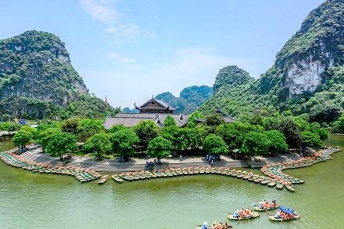 Vì sao Ninh Bình là điểm 'check in' không thể bỏ qua của khách quốc tế?