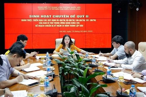 Đảng ủy cơ sở Báo Đại biểu Nhân dân tổ chức sinh hoạt chuyên đề quý II.2023