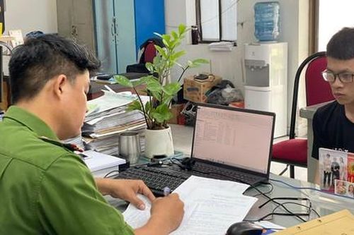 Công an Quận 12: Truy nhanh đối tượng tống tiền cô gái bằng thủ đoạn hèn hạ