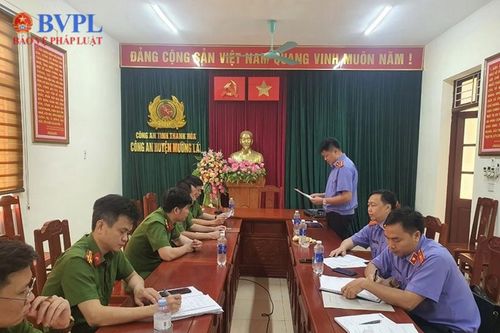 VKSND huyện Mường Lát trực tiếp kiểm sát công tác tiếp nhận, giải quyết nguồn tin về tội phạm