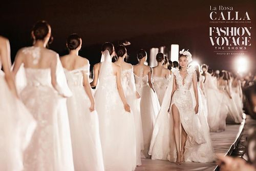 Fashion Voyage No.5: NTK Phương Linh kể chuyện tình bằng váy cưới lãng mạn trên cầu Hôn