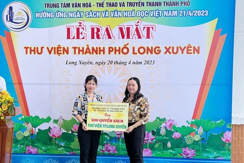Ra mắt Thư viện TP. Long Xuyên