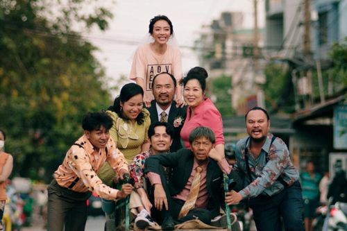 Khóc cười với chất tình bình dị trong 'Con Nhót mót chồng'