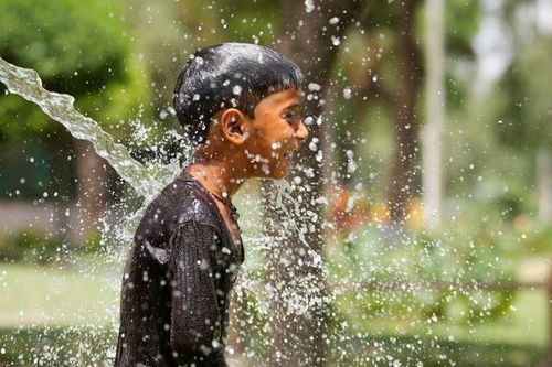 Nắng nóng tấn công nhiều nước châu Á