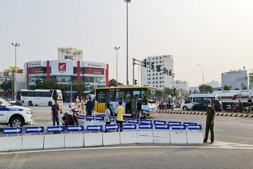 Va chạm với xe buýt, một người tử vong tại chỗ