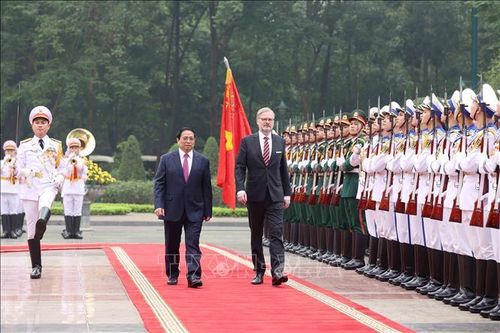 Thủ tướng Phạm Minh Chính chủ trì Lễ đón Thủ tướng Cộng hòa Séc thăm chính thức Việt Nam