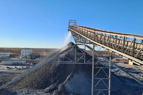 Sản lượng quặng sắt và niken của tập đoàn khai khoáng lớn nhất Australia sụt giảm