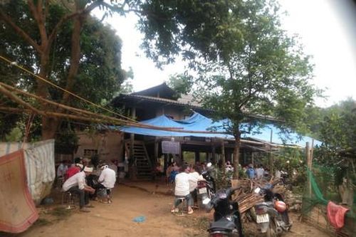 Điều tra vụ người đàn ông chém vợ chồng anh trai thương vong rồi tự tử