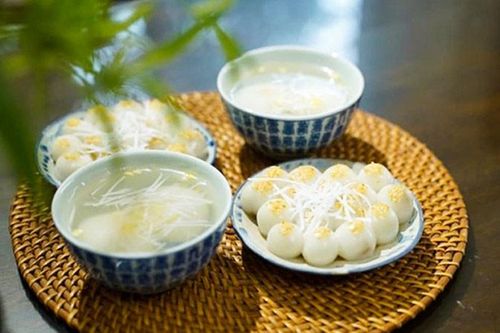 Chị em tranh cãi rôm rả đâu là bánh trôi, đâu là bánh chay