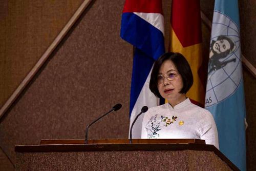 Nâng cao vai trò của phụ nữ Cuba và Việt Nam trong phát triển đất nước