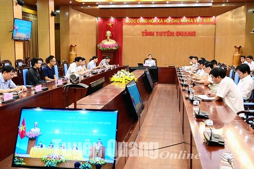 Thủ tướng Chính phủ gặp mặt các nhà đầu tư nước ngoài