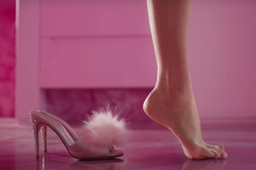 'Ác mộng' bàn chân Barbie
