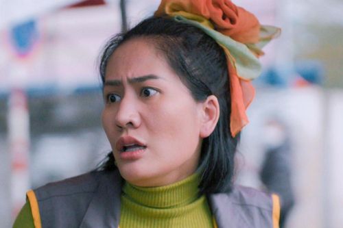 Minh Cúc 'nói không ra hơi', trầy xước bầm tím khi quay 'Cuộc đời vẫn đẹp sao'