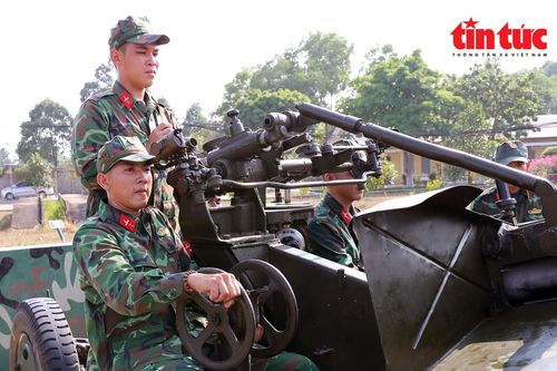 Lữ đoàn Phòng không 71 sẵn sàng chiến đấu bảo vệ vùng trời TP Hồ Chí Minh