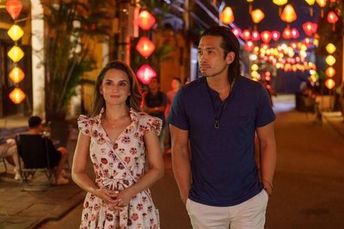Dàn diễn viên chia sẻ về hành trình tạo nên bộ phim 'A Tourist's Guide to Love'