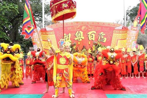 Huyện Thanh Oai: Thành kính dâng hương tưởng nhớ Đức Quốc Tổ Lạc Long Quân