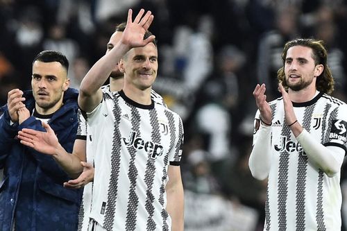 Bảng xếp hạng Serie A 2022-23 vòng 31 mới nhất: Roma văng khỏi top 4