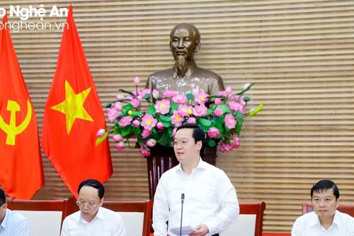 Chủ tịch UBND tỉnh: Tập trung tháo gỡ khó khăn, xử lý nhanh các vấn đề phát sinh