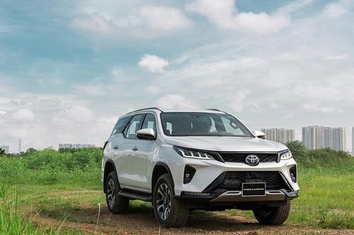 Đánh giá Toyota Fortuner mẫu xe yêu thích của người Việt