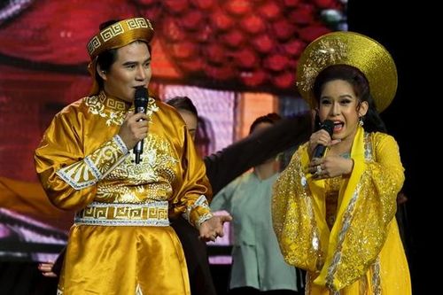 Nghệ sĩ Bình Tinh: 'Chị Thanh Hằng chỉ kêu một tiếng thôi là tôi nổi gai ốc, da gà'