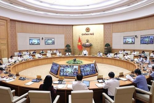 Thành viên Chính phủ làm việc với địa phương để đôn đốc sản xuất, kinh doanh