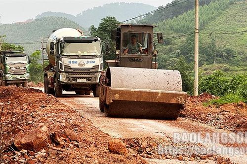Tăng tốc cải tạo, sửa chữa tuyến đường: Khuổi Khỉn – Bản Chắt