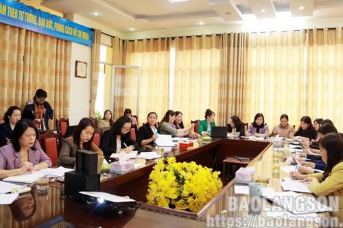 Hội thảo trực tuyến 'Công tác tập hợp phụ nữ, phát triển hội viên, hội viên danh dự nhiệm kỳ 2022 – 2027'