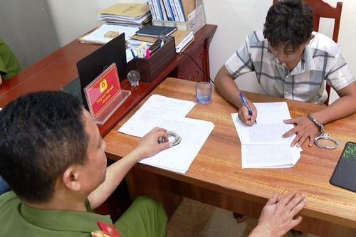 Tóm gọn băng nhóm cướp giật tài sản trong đêm khai mạc du lịch biển Sầm Sơn