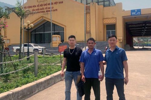 Về nước đầu thú sau hơn 20 năm trốn truy nã ở Lào