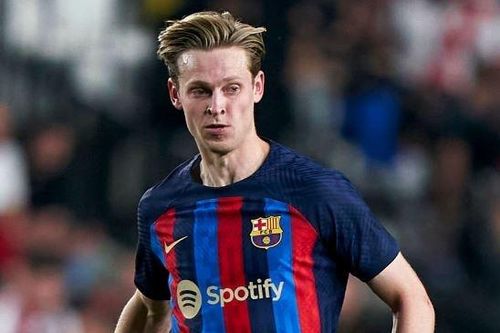 Frenkie de Jong mắc sai lầm trong trận thua của Barca