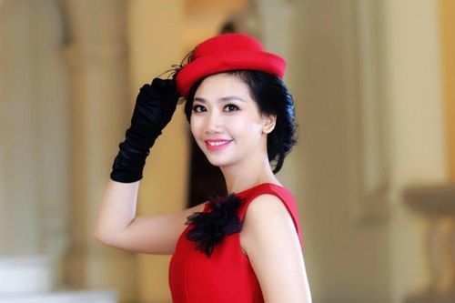 Mỹ Vân kể con đường thành MC