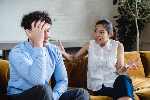 Cách tự hủy hoại tình yêu